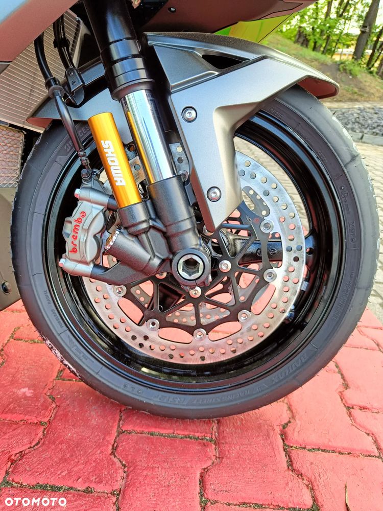 Kawasaki Ninja - 19