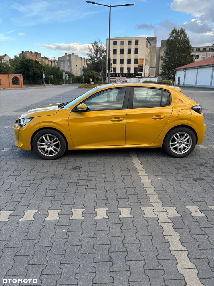 Peugeot 208 - 4