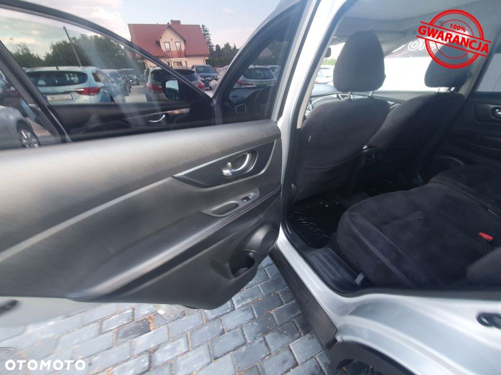 Nissan X-Trail - 40