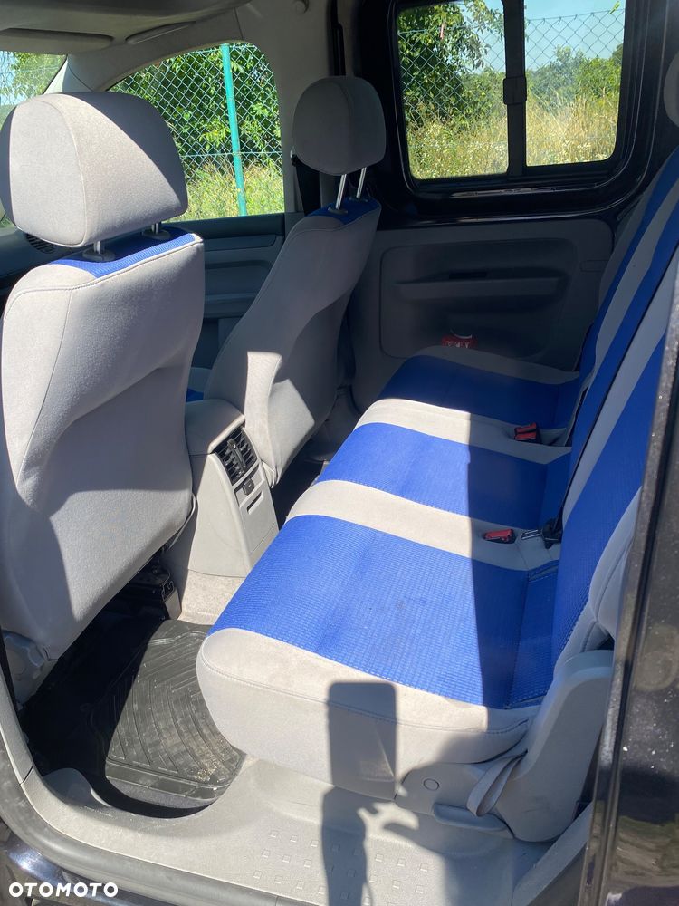 Volkswagen Caddy Life DSG - 11