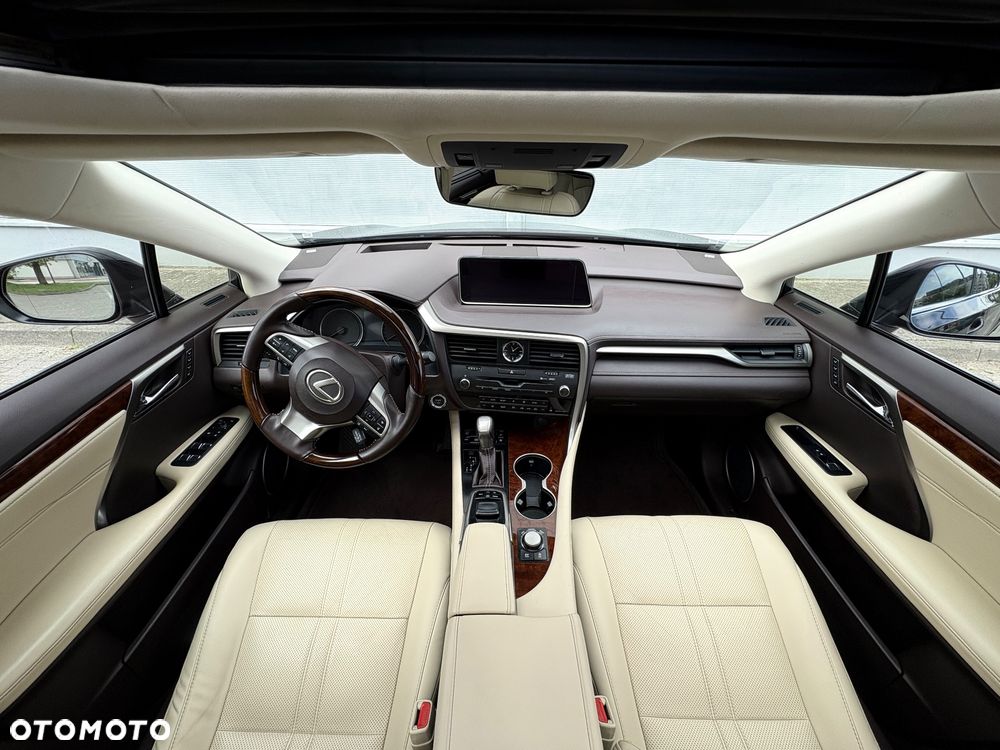 Lexus RX 450h Omotenashi - 3