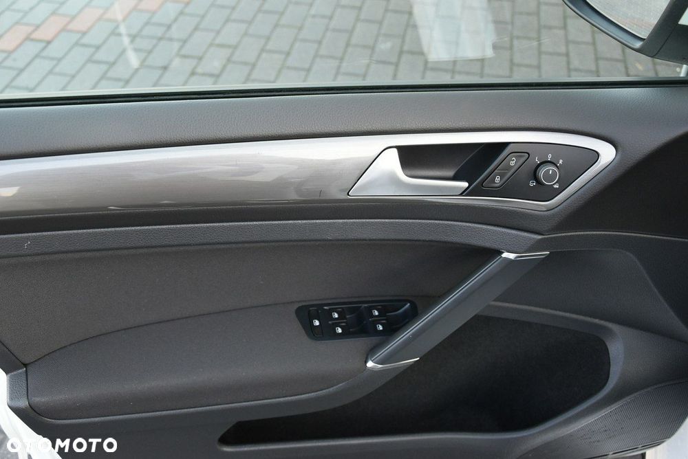 Volkswagen Golf 1.4 TSI BlueMotion Technology Allstar - 31