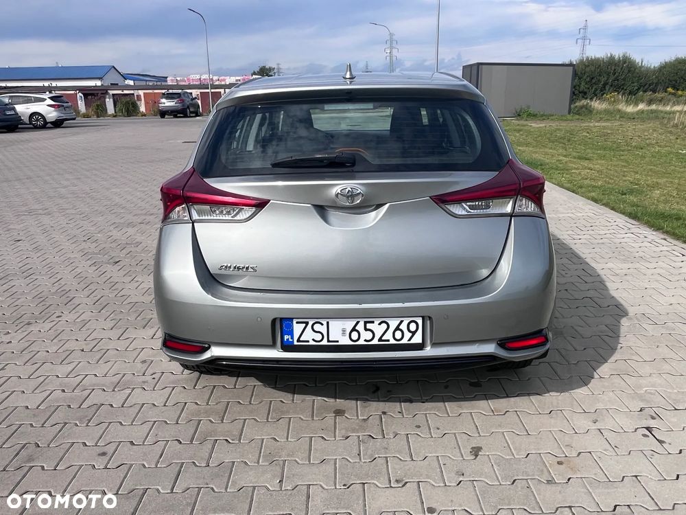 Toyota Auris 1.33 VVT-i Active - 6