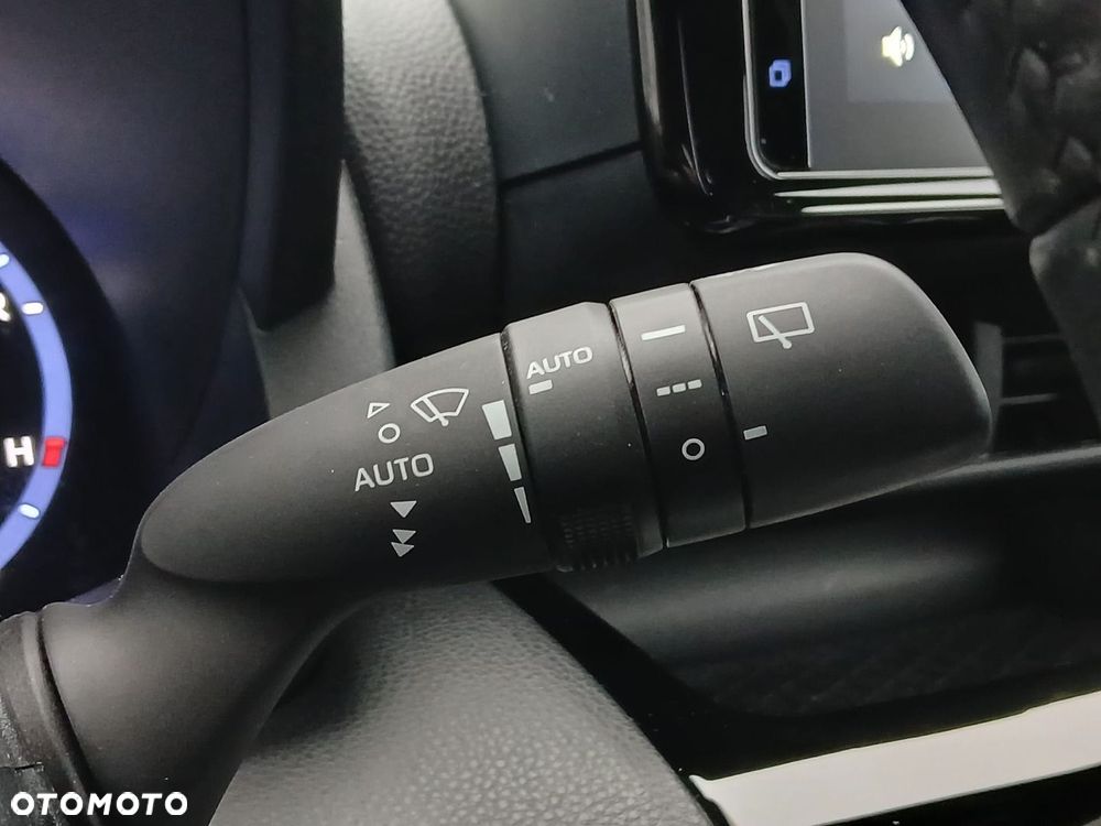 Toyota Yaris Cross Hybrid 1.5 Style - 32