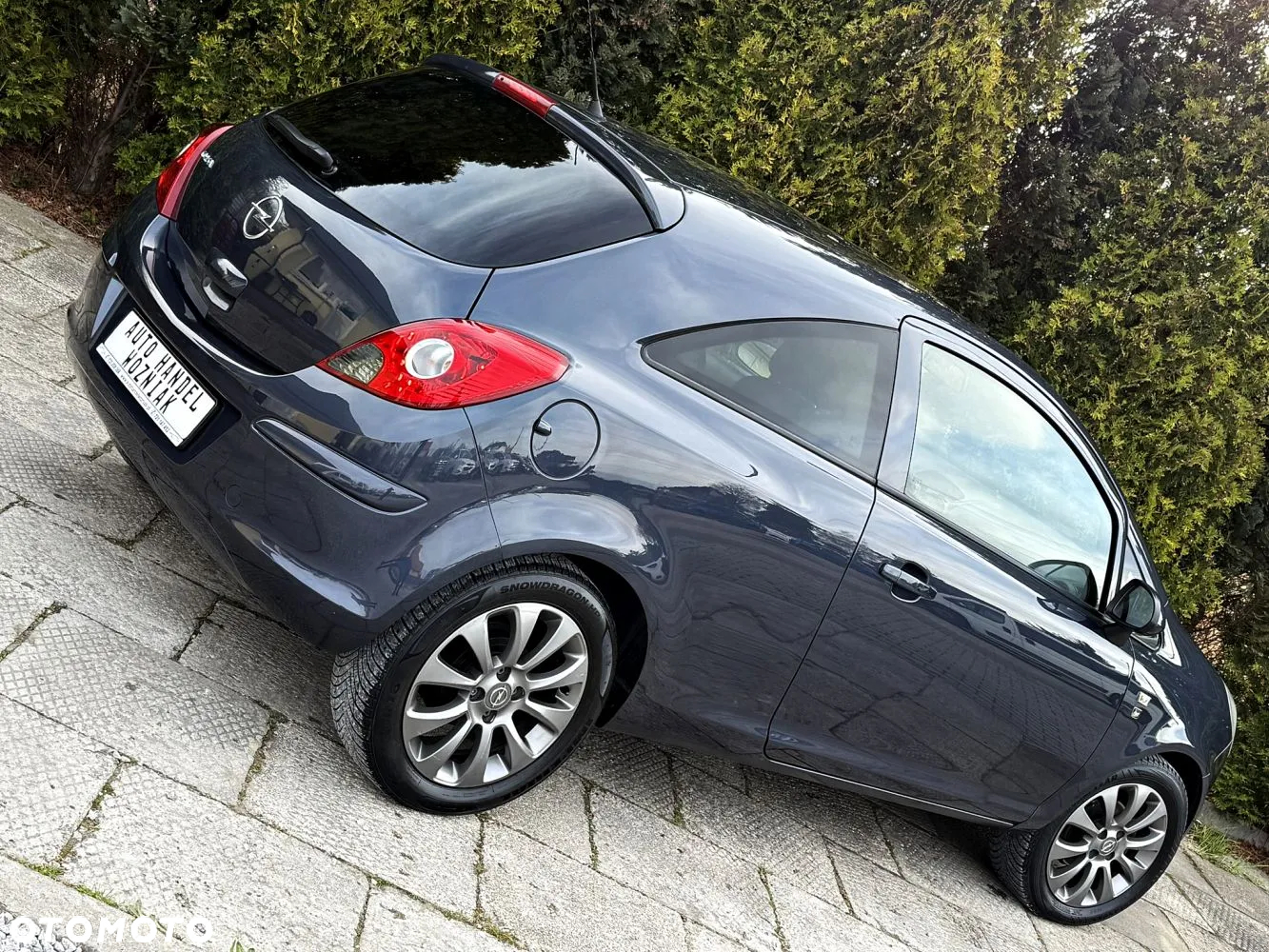 Opel Corsa - 11