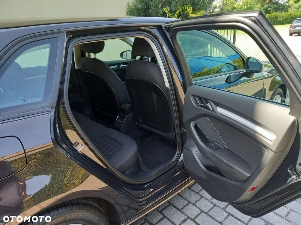 Audi A3 Sportback 1.6 TDI(clean diesel) Ambition - 25