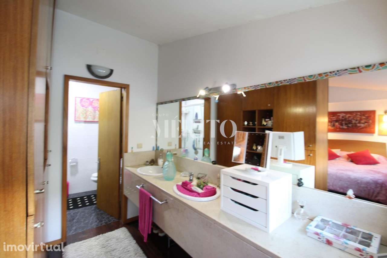 Moradia V4 na 2º linha de mar na Póvoa de Varzim - Grande imagem: 5/19