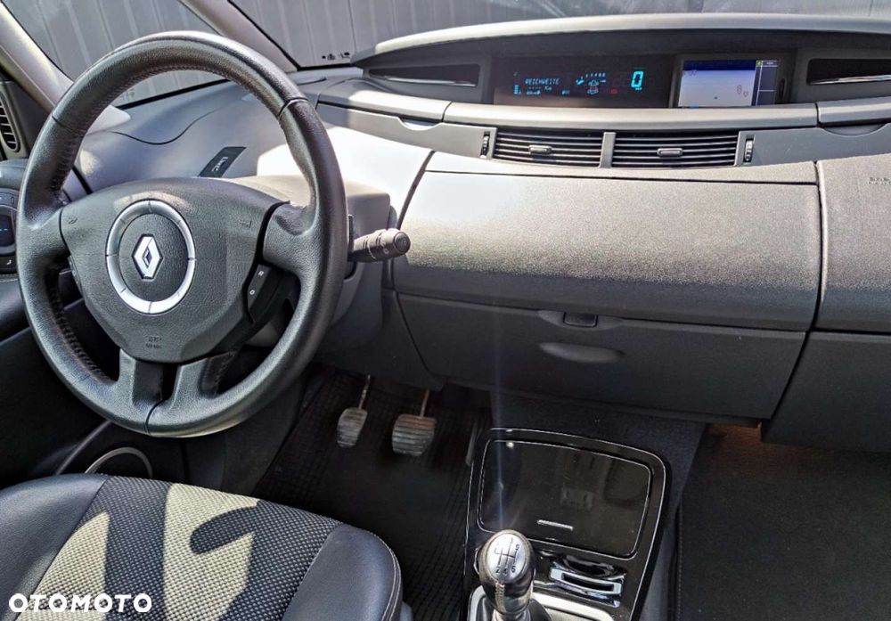 Renault Espace 2.0 dCi Celsium - 27