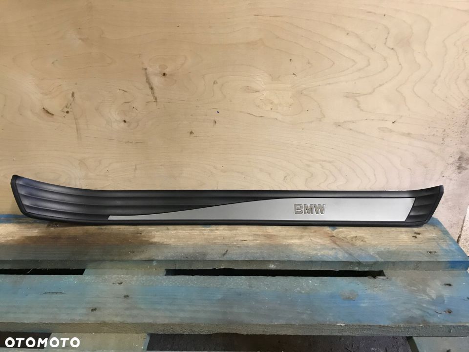 BMW E60 NOWY LISTWA PROGOWA NAKŁADKA PRAWY PRZÓD