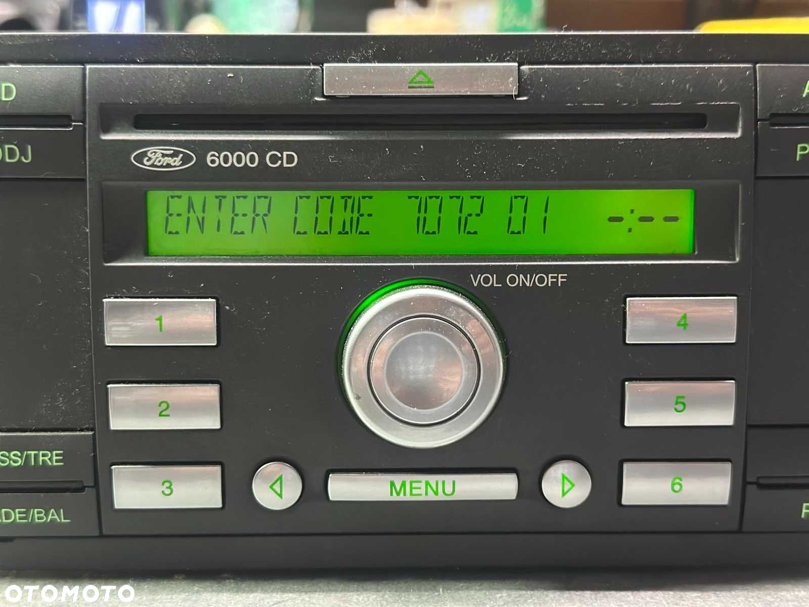Radio Ford 6000 CD - 3