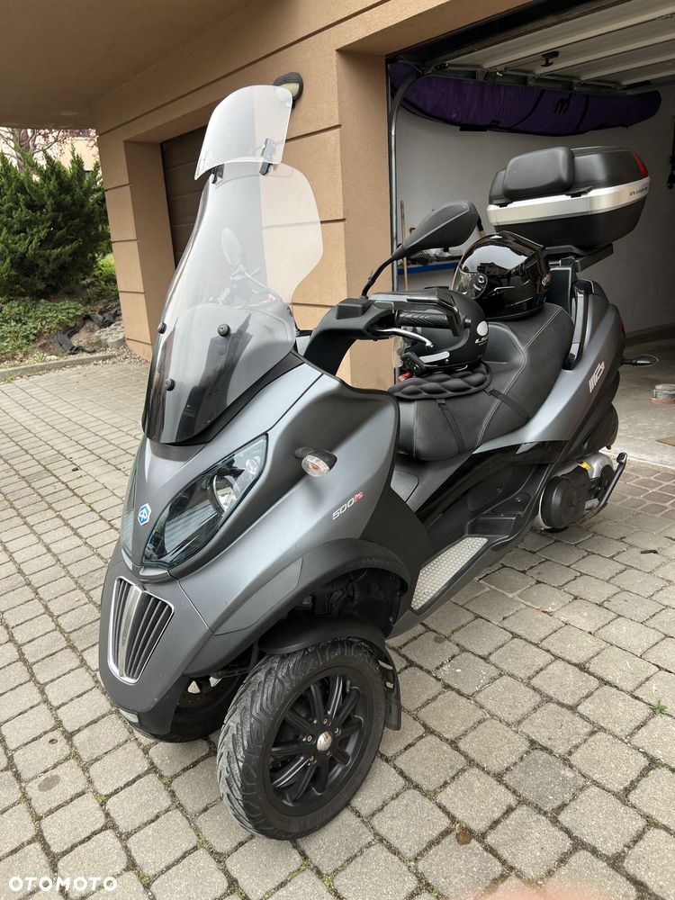Piaggio MP-3 - 8