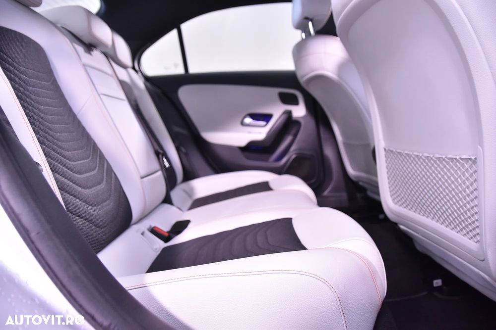 Mercedes-Benz A 200 d 8G-DCT - 13