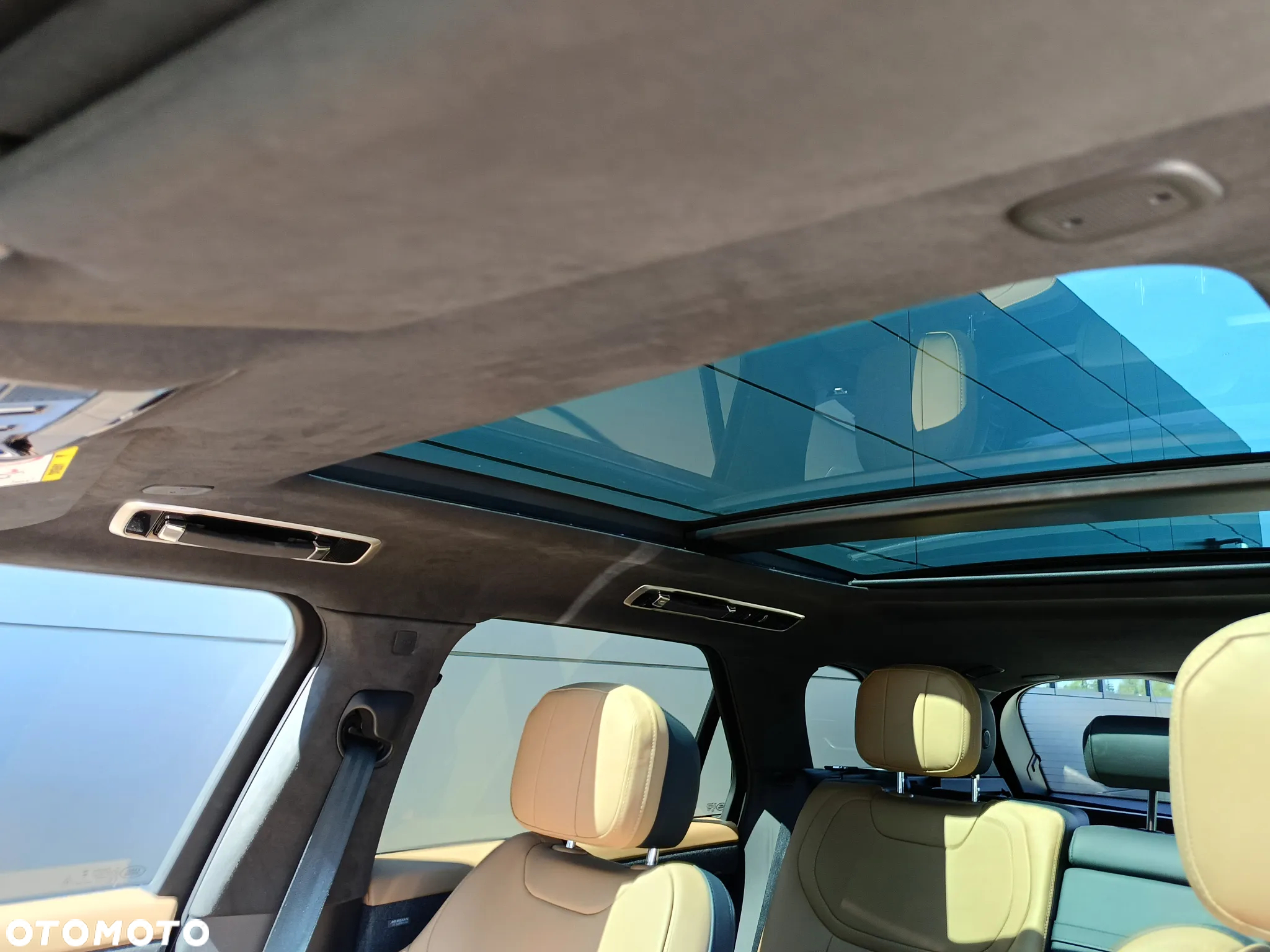 Land Rover Range Rover Sport - 30