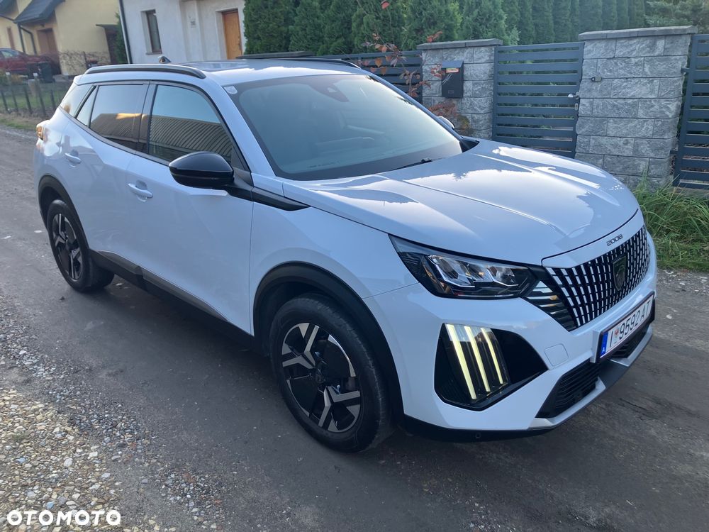 Peugeot 2008 2023 photo 3