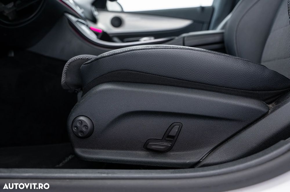 Mercedes-Benz E 220 d 9G-TRONIC - 16