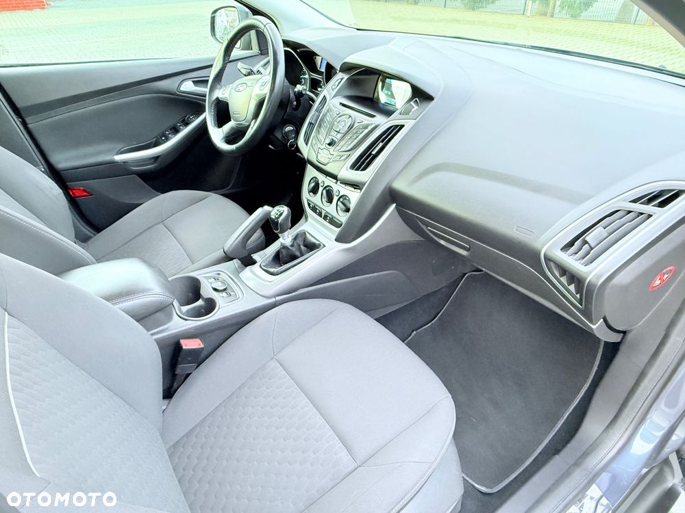 Ford Focus 1.6 EcoBoost Gold X (Edition) - 3