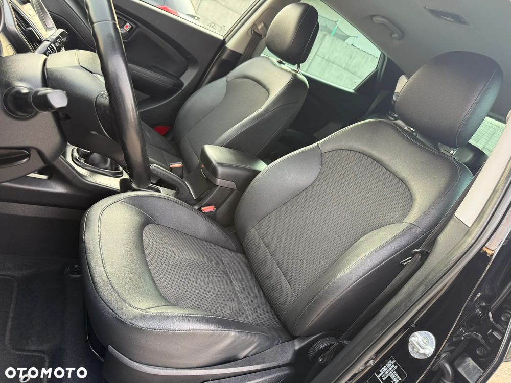 Hyundai ix35 1.6 2WD Fifa World Cup Edition - 26