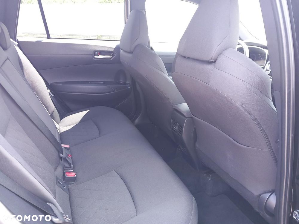 Toyota Corolla Cross 2.0 Hybrid Style AWD - 12