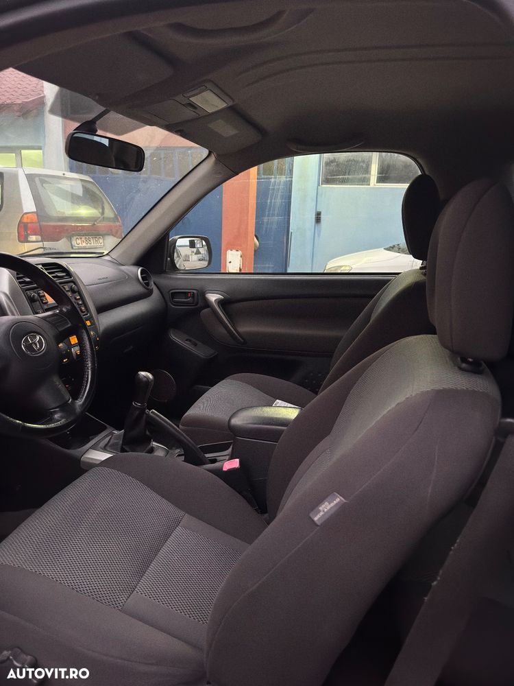 Toyota RAV4 2.0 D-4D Luna - 10