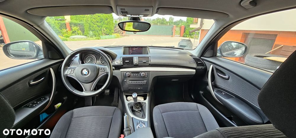 BMW Seria 1 116d - 12