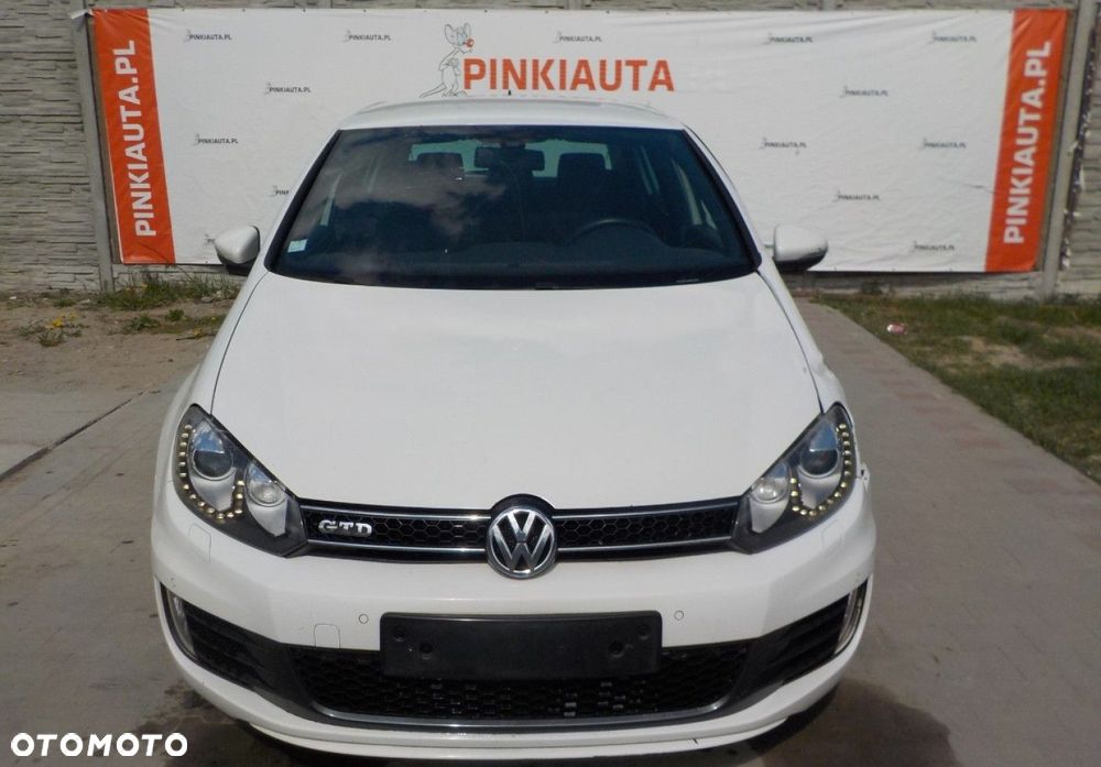 Volkswagen Golf - 2