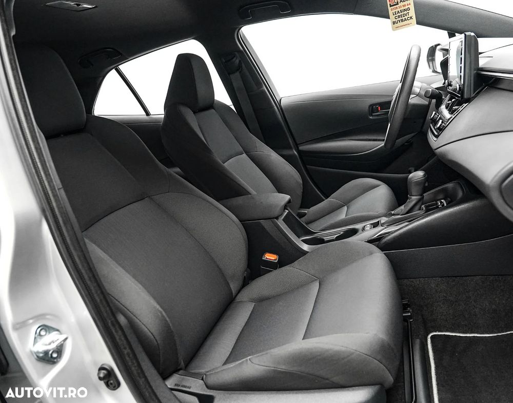 Toyota Corolla 1.8 HSD Dynamic - 15