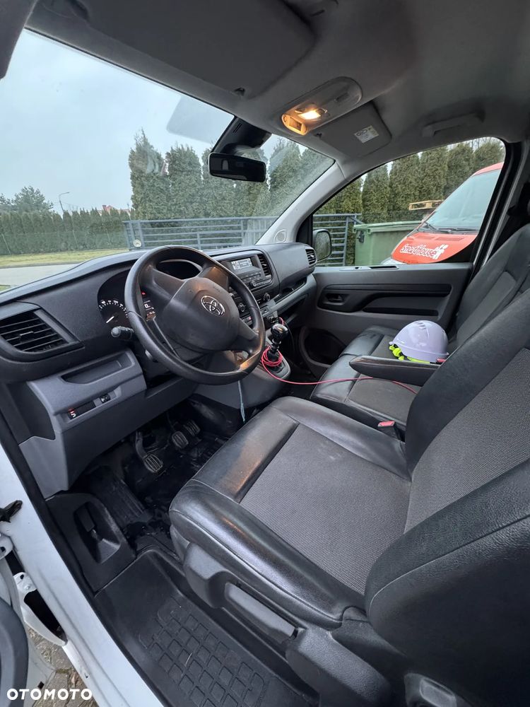 Toyota Proace - 7