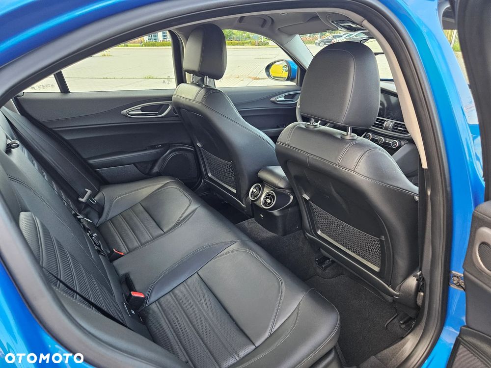 Alfa Romeo Giulia 2.0 Turbo Veloce Q4 - 30