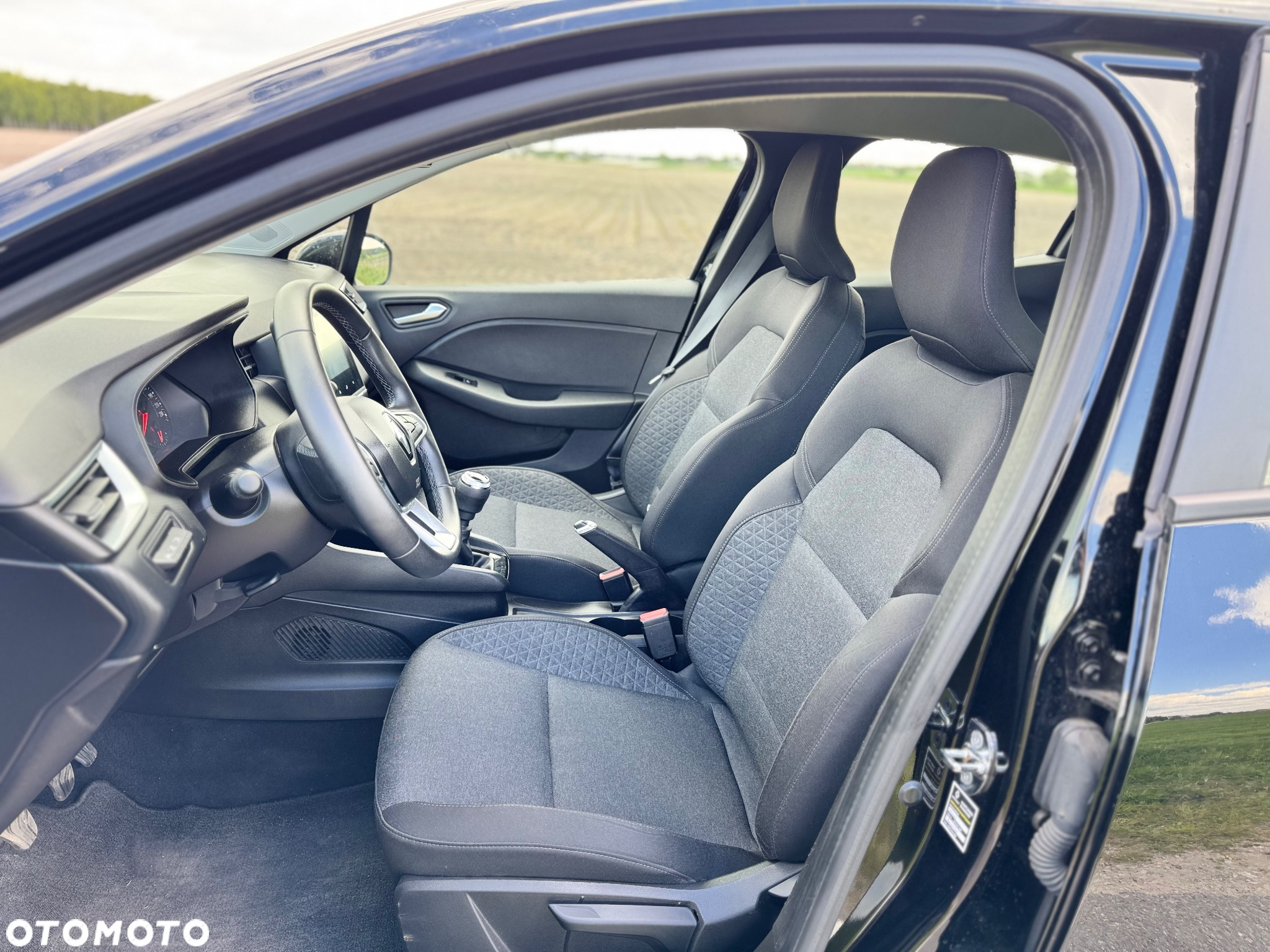 Renault Clio TCe 90 EVOLUTION - 16