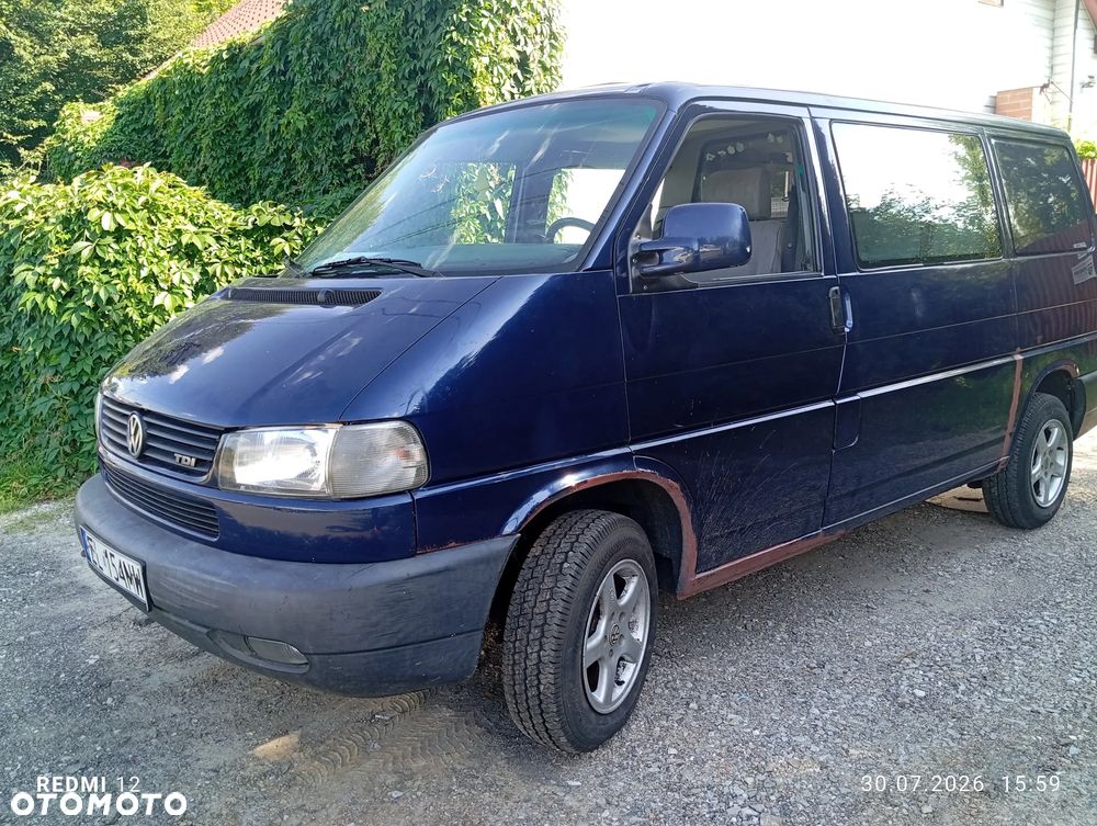 Volkswagen Transporter - 1