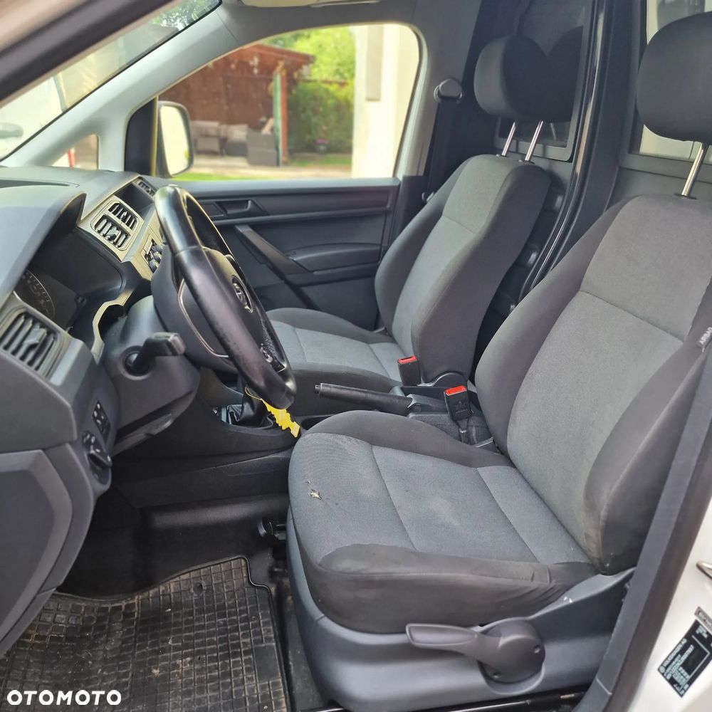 Volkswagen Caddy - 9