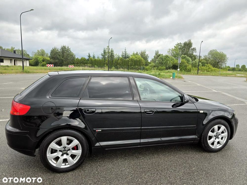 Audi A3 Sportback 2.0 TDI DPF S tronic S line Sportpaket (plus) - 14