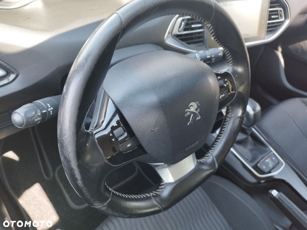 Peugeot 308 BlueHDi FAP 120 EAT6 Stop & Start Allure - 16