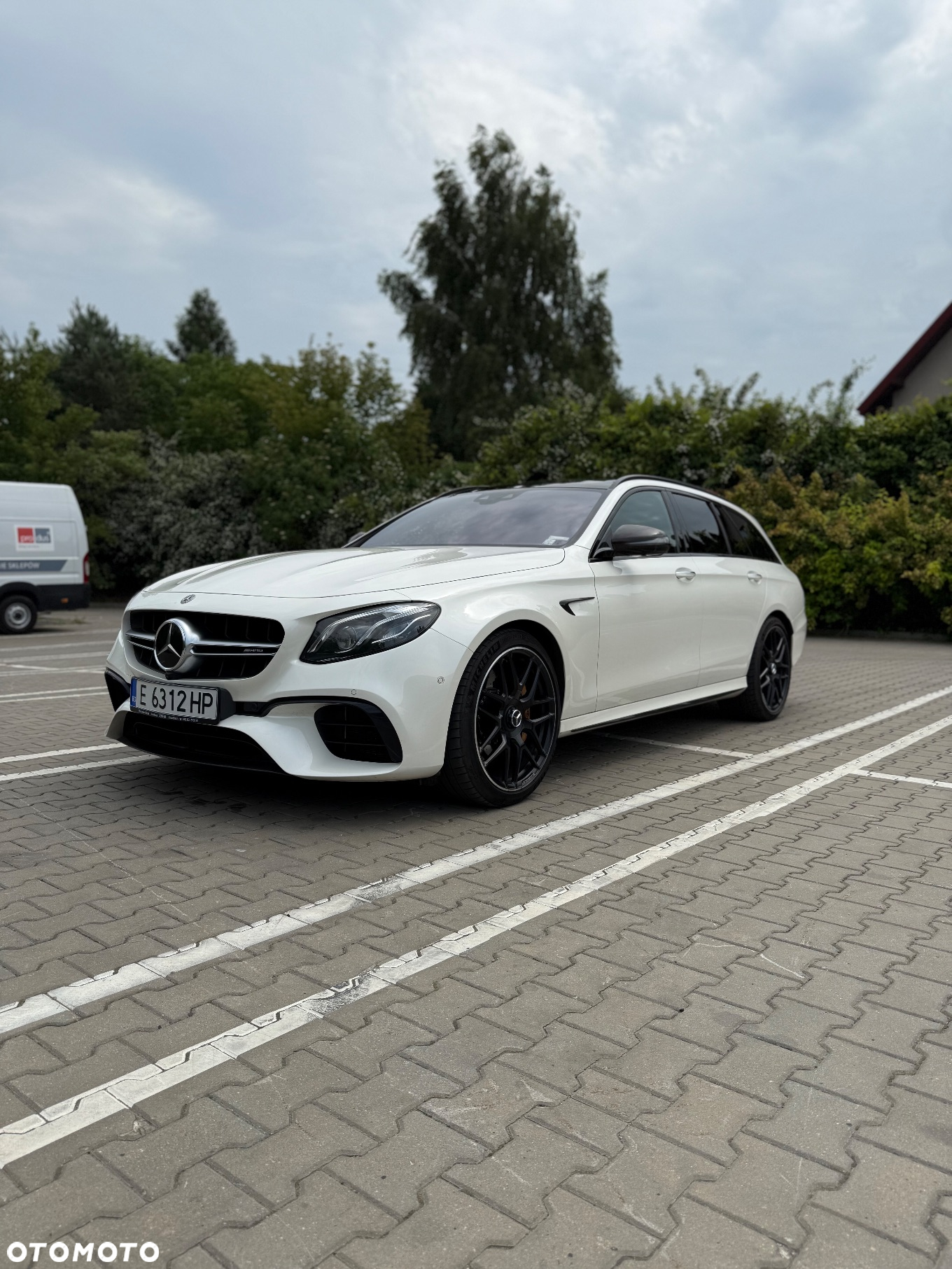 Mercedes-Benz Klasa E AMG 63 S 4-Matic+ - 2