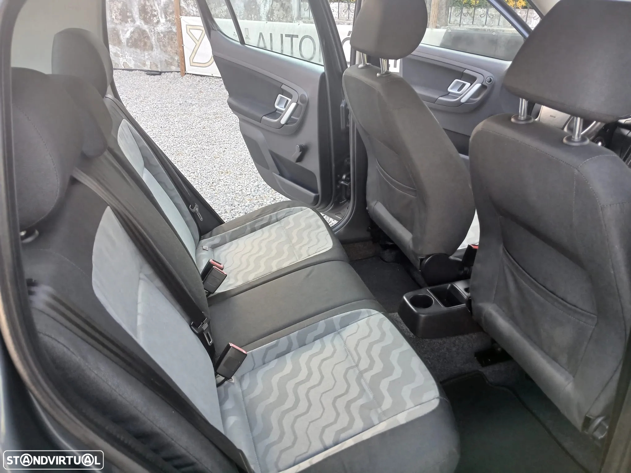Skoda Fabia 1.2 Ambiente - 3