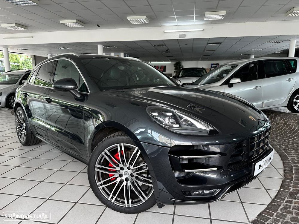 Porsche Macan Turbo - 1