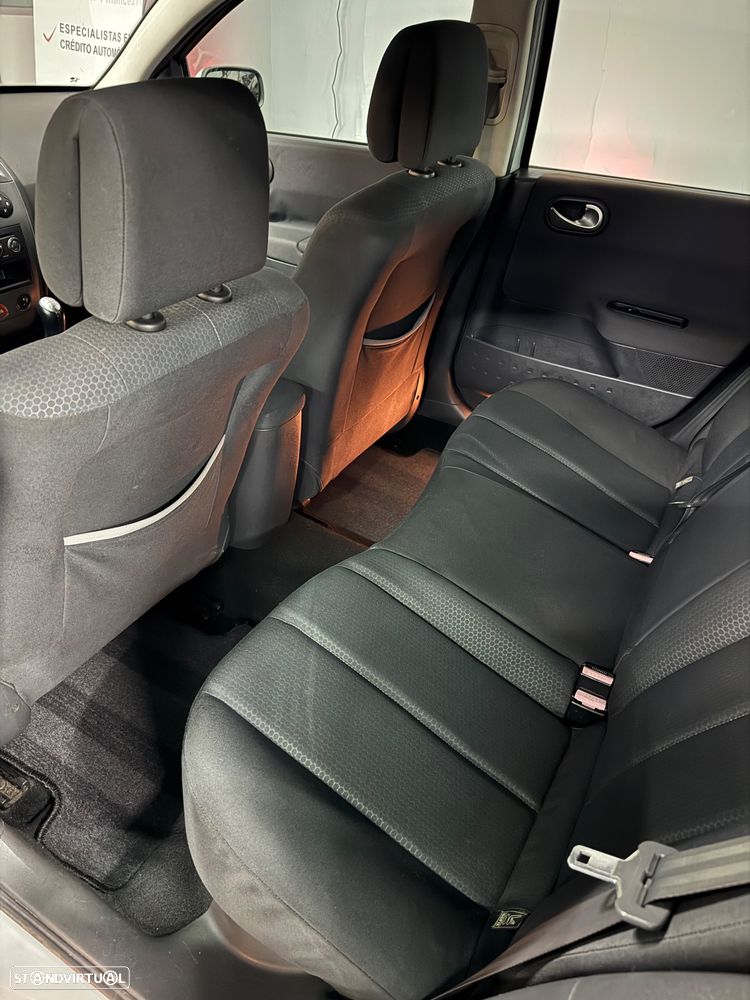 Renault Mégane 1.5 dCi Confort Dynamique - 11