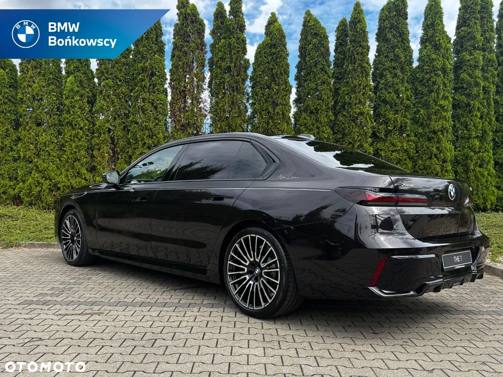 BMW Seria 7 740d xDrive mHEV Nero Lusso Edition sport - 3