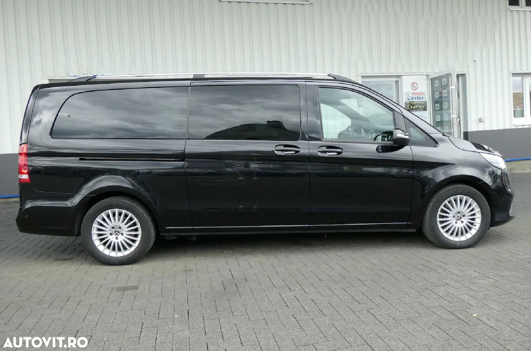 Mercedes-Benz V 300 d Combi Extra-lung 237 CP AWD 9AT - 4