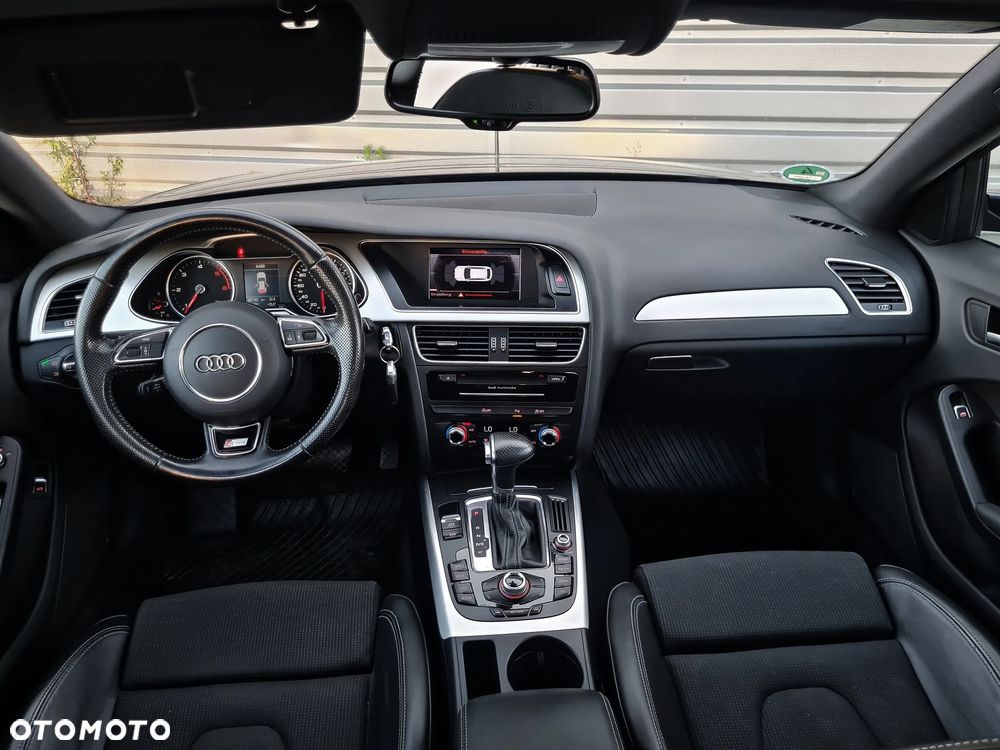 Audi A4 Avant - 4