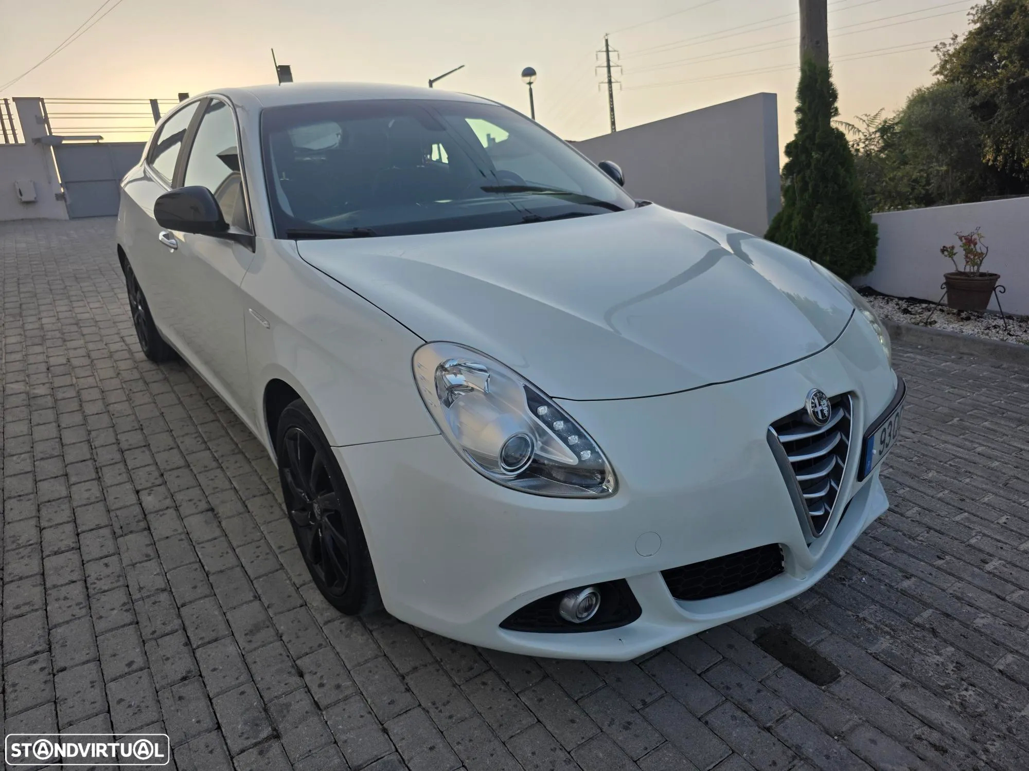 Alfa Romeo Giulietta 1.6 JTDm Distinctive - 4