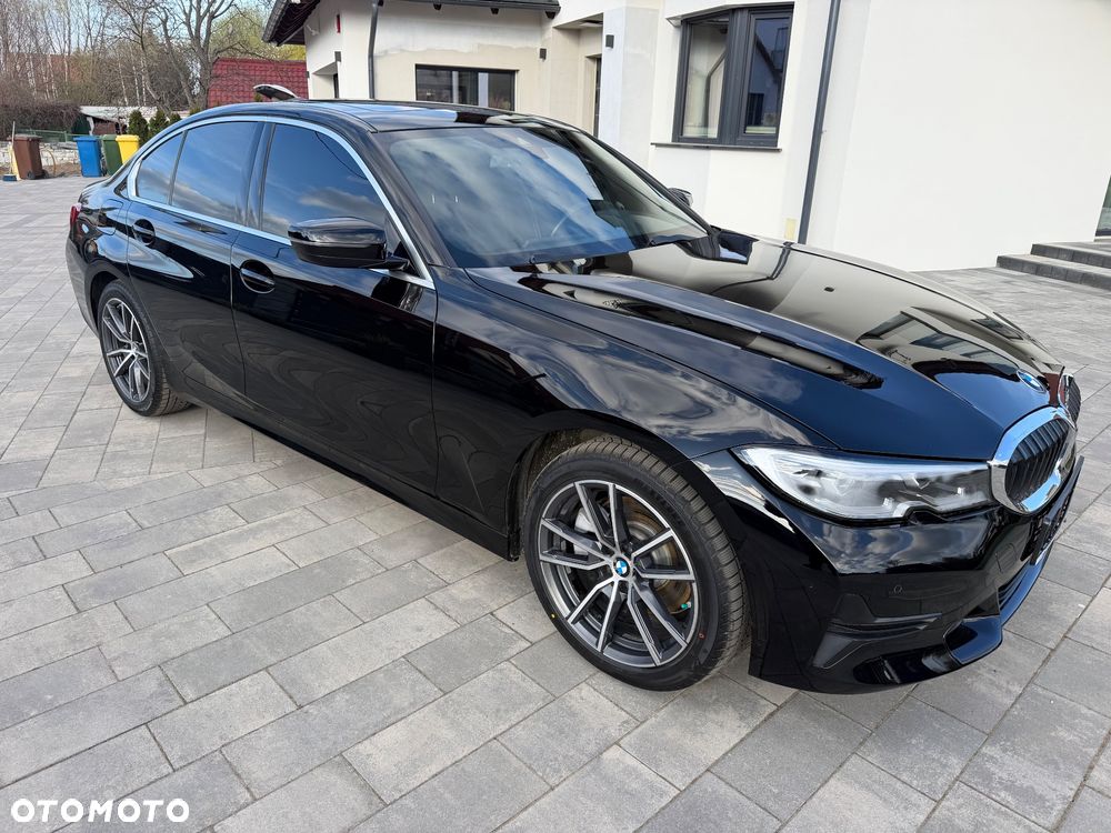BMW Seria 3 330i xDrive - 3