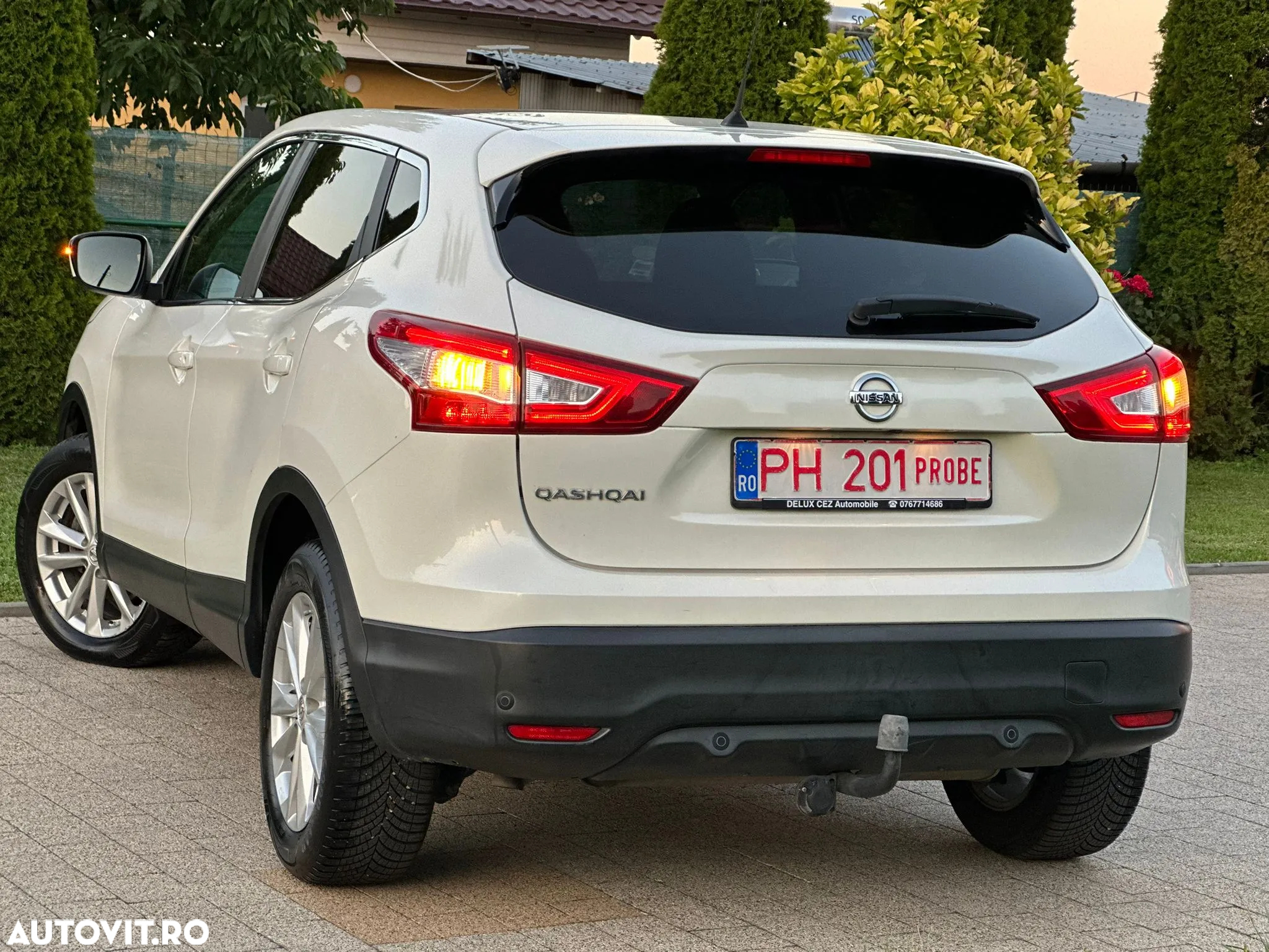 Nissan Qashqai 1.5 DCI Start/Stop N-Connecta - 3