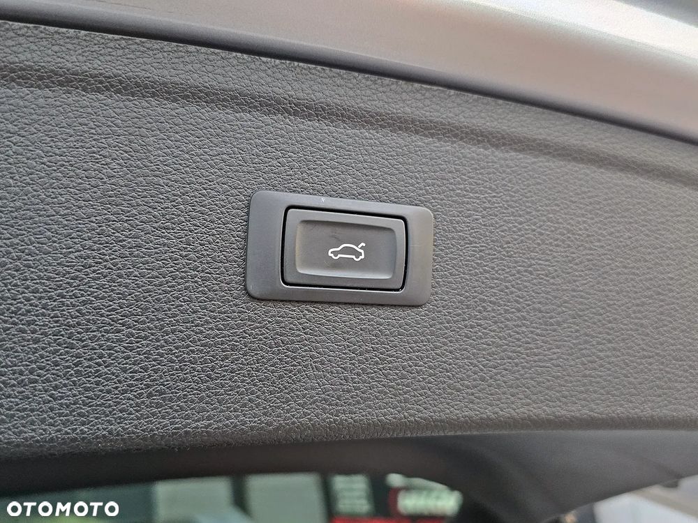 Audi Q5 35 TDI S tronic S line - 23