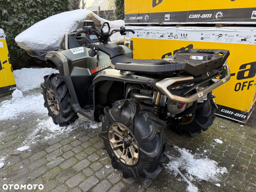 Can-Am Outlander - 10