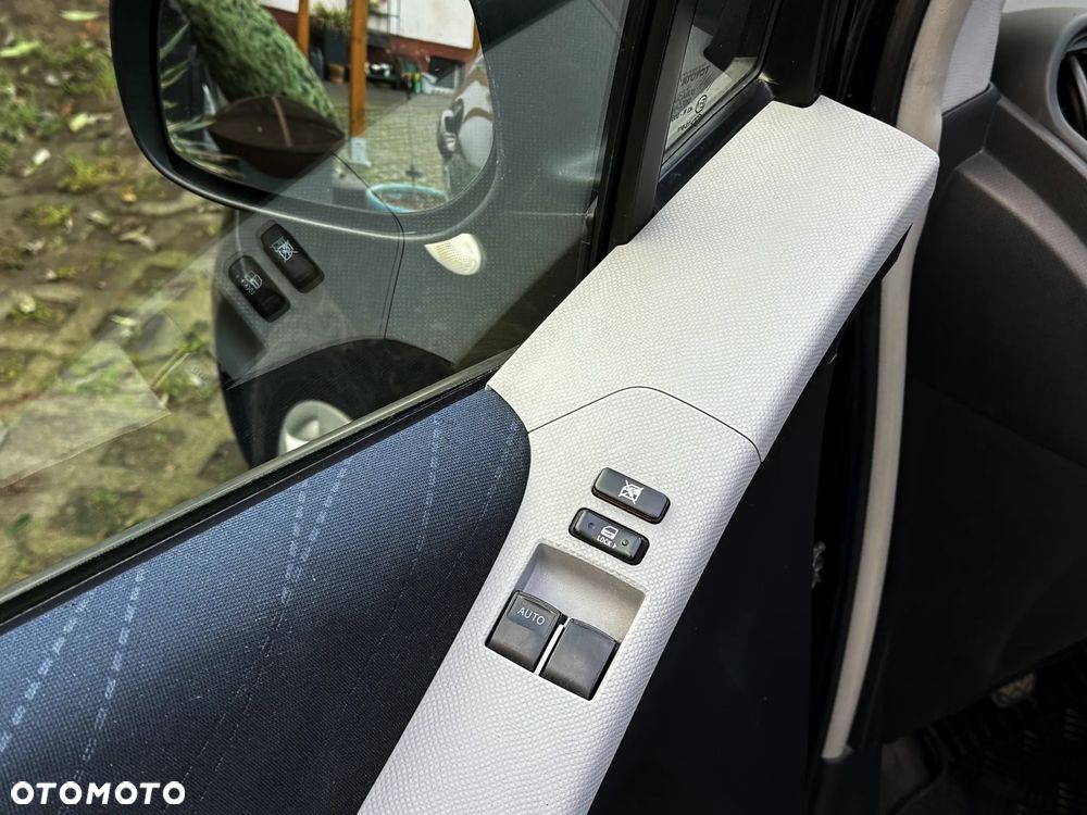 Toyota Yaris 1.3 Edition S - 21