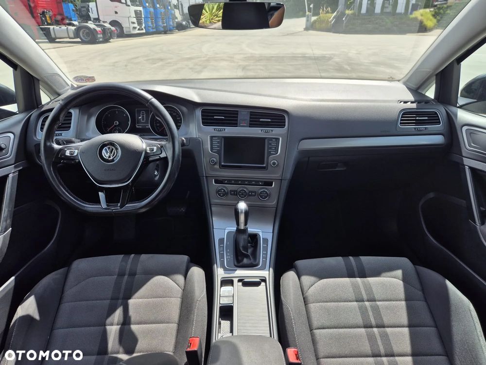 Volkswagen Golf 1.6 TDI BMT Highline DSG - 18