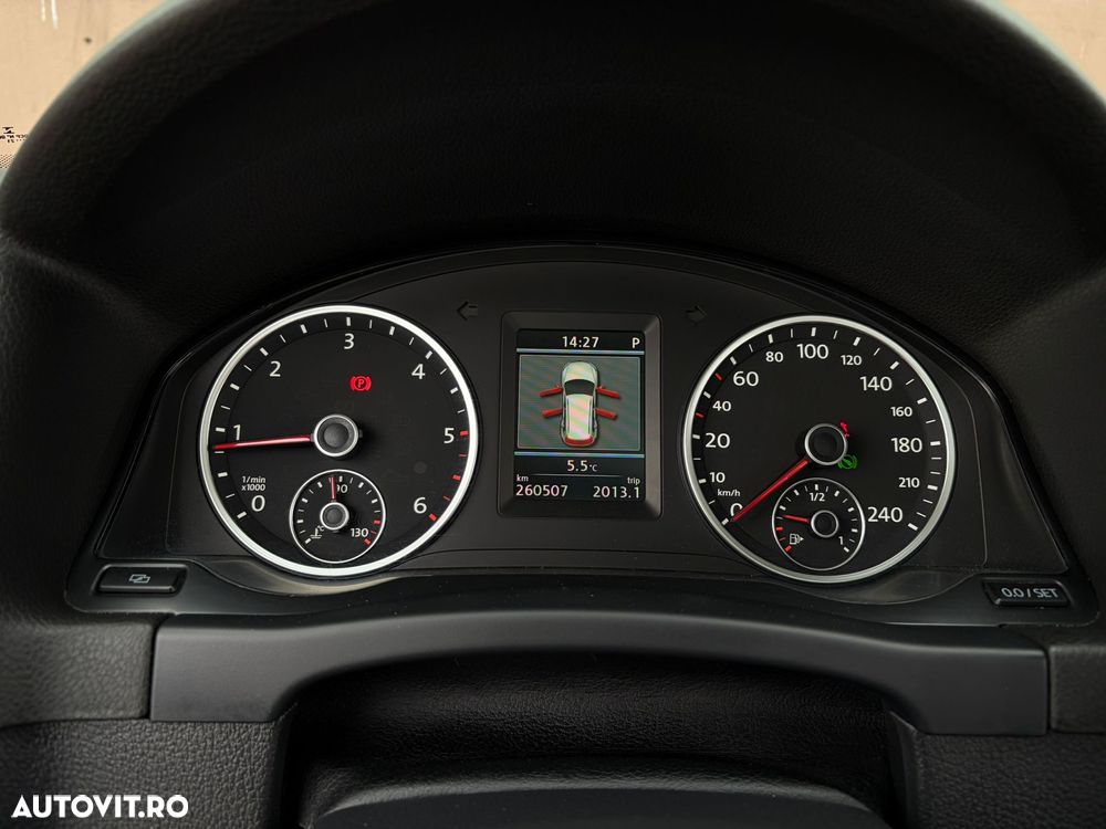 Volkswagen Tiguan 2.0 TDI DPF 4Motion BlueMotion Technology DSG Sport & Style - 12