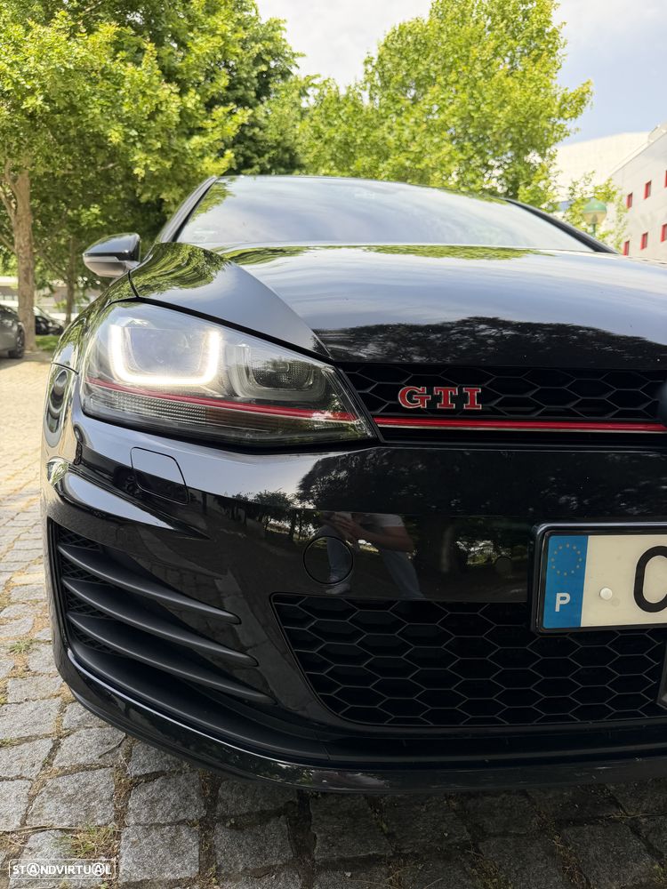VW Golf GTI Performance BlueMotion - 3