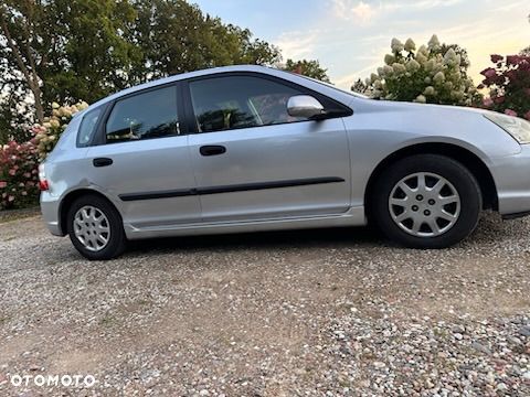 Honda Civic 1.4i S - 4